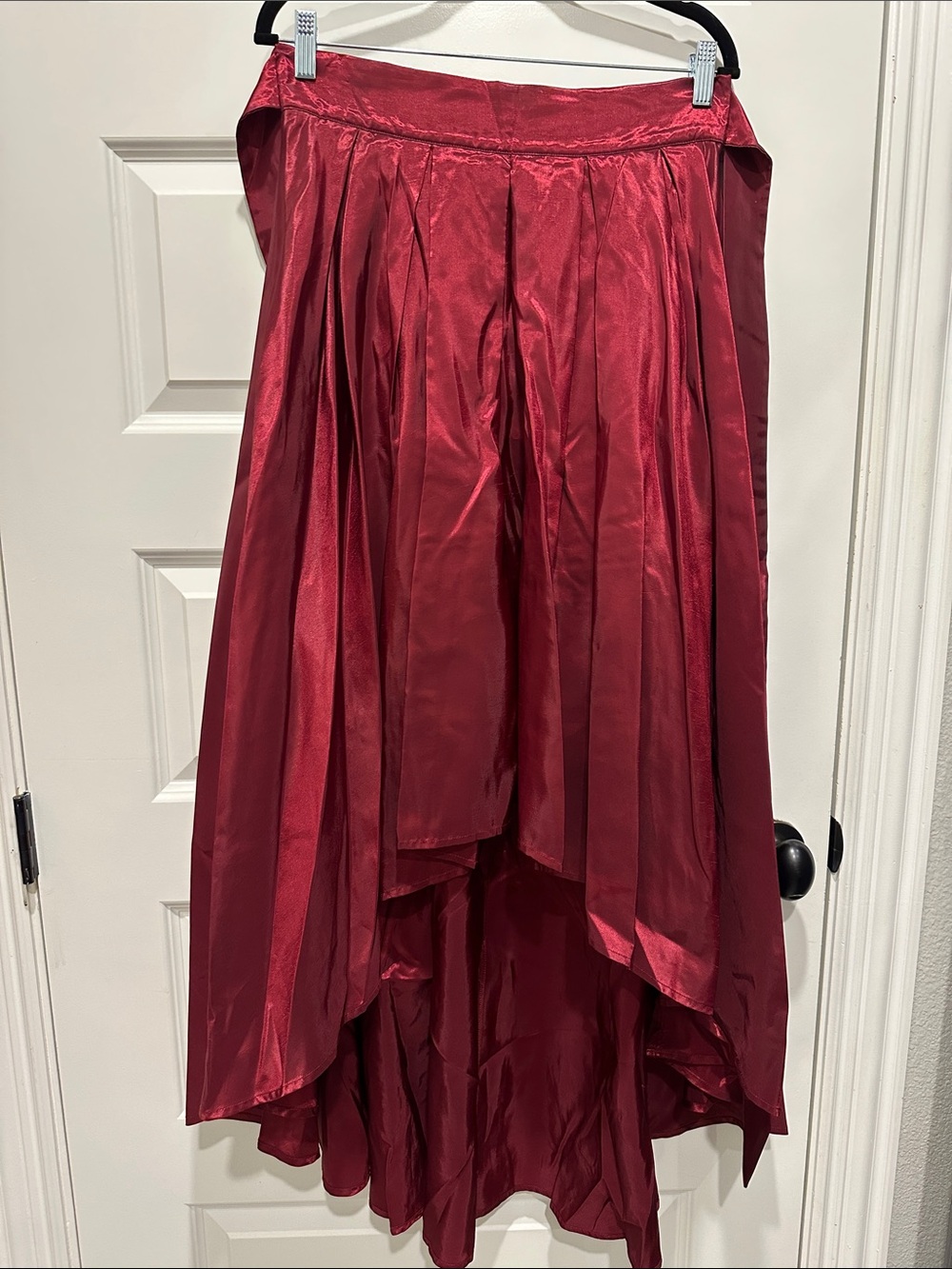VENUS Red High-Low Satin Skirt